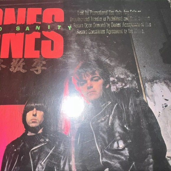 RAMONES-HALF WAY to SANITY-1987 SIRE RECORDS VINYL- LYRIC SLEEVE-PROMO COPY - Picture 2 of 8